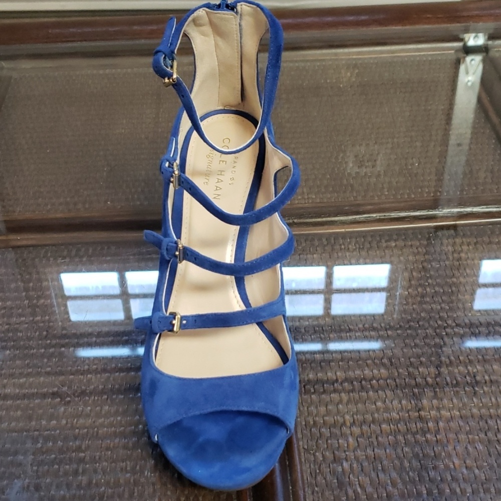 Beautiful Cole haan heels,61/2 B